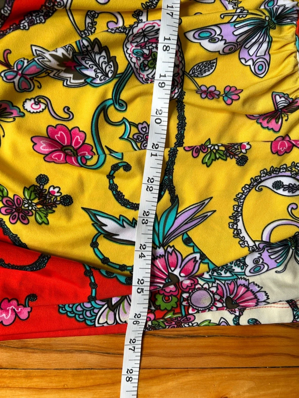 NWT Carmen Marc Valvo Kitschy Y2K Retro Paisley Patchwork Ruched Bohemian Blouse - Picture 7 of 10